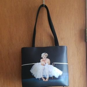 A Purse and tank top